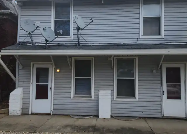 Property at 727 Camden Ave SW, Canton, OH, 44706, 2 beds, 1 bath, [object Object]