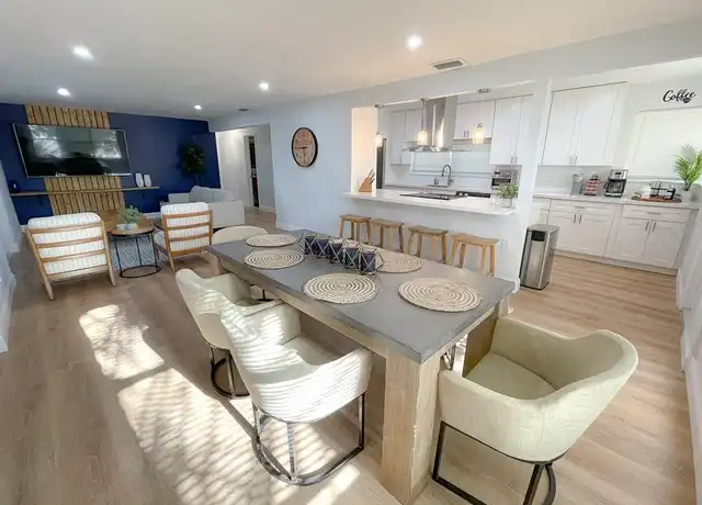 Property at 833 NW 30th St, Wilton Manors, FL, 33311, 3 beds, 2 baths, [object Object]