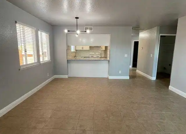 Property at 3306 W Shields Ave Unit 102, Fresno, CA, 93722, 2 beds, 2 baths, [object Object]