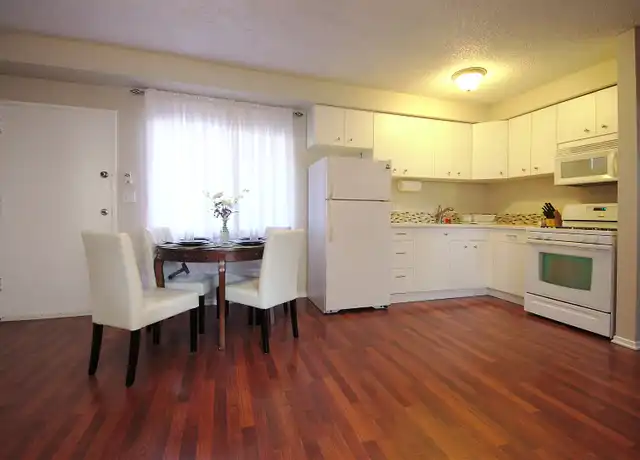 Property at 4757 W 133rd St Unit C, Hawthorne, CA, 90250, 1 bed, 1 bath, [object Object]
