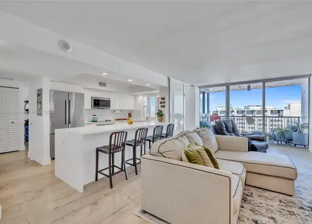 Property at 2655 Collins Ave #2005, Miami Beach, FL, 33140, 1 bed, 1.5 baths, [object Object]