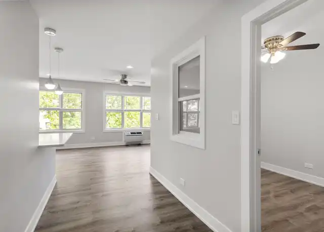 Property at 7070 N Sheridan Rd Unit 1303-4E, Chicago, IL, 60626, 3 beds, 1.5 baths, [object Object]