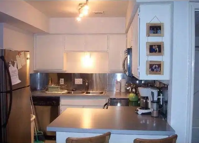 Property at 1013 W 23rd St Unit 201, Austin, TX, 78705, 0 beds, 1 bath, [object Object]