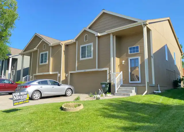 Property at 16311 Camden Ave, Omaha, NE, 68116, 3 beds, 2 baths, [object Object]