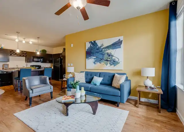 Property at The Vista at South Broadway - 560 28th St SE, Rochester, MN, 55904, 1 bed, 1 bath, [object Object]