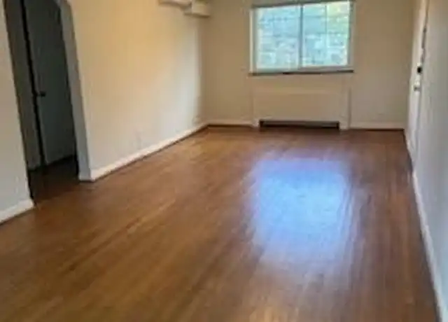 Property at 80 Farrwood Ave, Asheville, NC, 28804, 2 beds, 1 bath, [object Object]