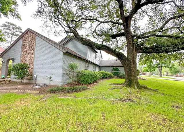 Property at 560 Brandon Rd, Conroe, TX, 77302, 4 beds, 2.5 baths, [object Object]