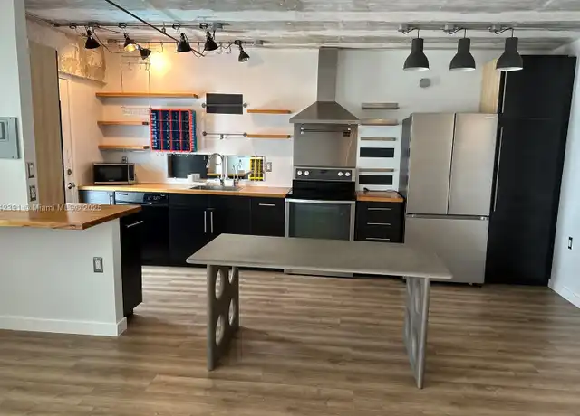 Property at 1545 Euclid Ave Unit 4J, Miami Beach, FL, 33139, 1 bed, 1.5 baths, [object Object]