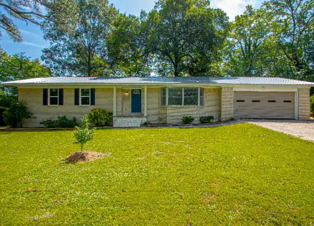 Property at 1209 N Olive St, Benton, AR, 72019, 3 beds, 2 baths, [object Object]