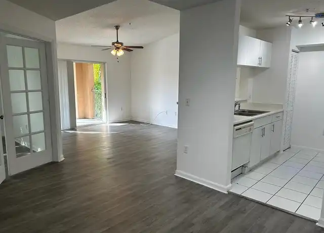 Property at 4844 FL-7 Apt 305, Coral Springs, FL, 33073, 2 beds, 1 bath, [object Object]
