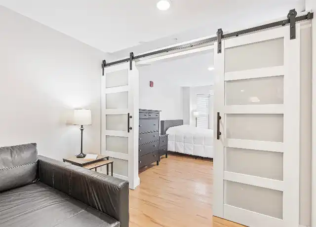 Property at 1361 Elm St Unit DLX+1BR, Manchester, NH, 03101, 1 bed, 1 bath, [object Object]
