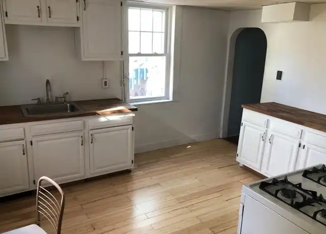 Property at 17 Suffolk St Unit B, Chelsea, MA, 02150, 0 beds, 1 bath, [object Object]