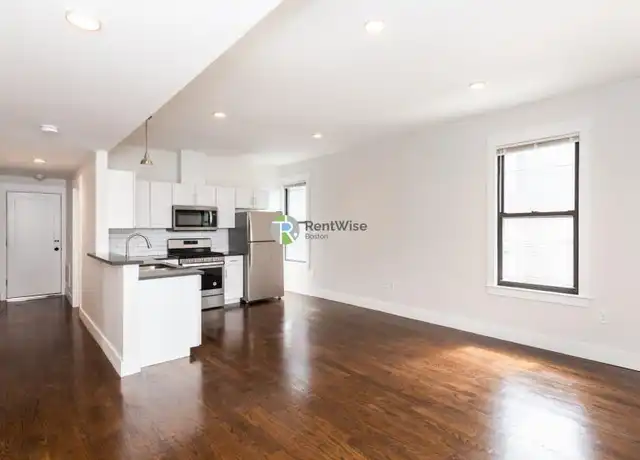 Property at 24 Clary St, Cambridge, MA, 02139, 3 beds, 1 bath, [object Object]