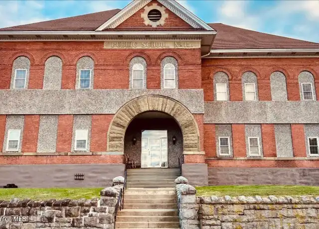 Property at 1207 S Webster Ave #1, Scranton, PA, 18505, 2 beds, 1 bath, [object Object]