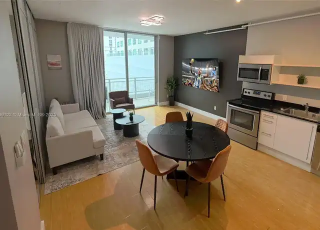 Property at 690 SW 1st Ct #1221, Miami, FL, 33130, 1 bed, 1 bath, [object Object]