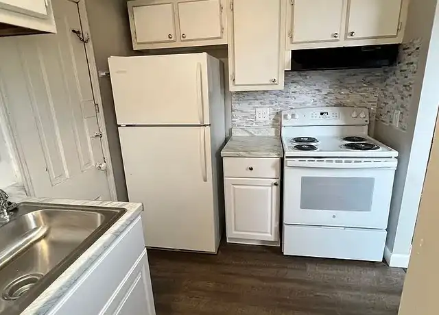 Property at Portage Trail - 622 Portage Trl, Cuyahoga Falls, OH, 44221, 1 bed, 1 bath, [object Object]