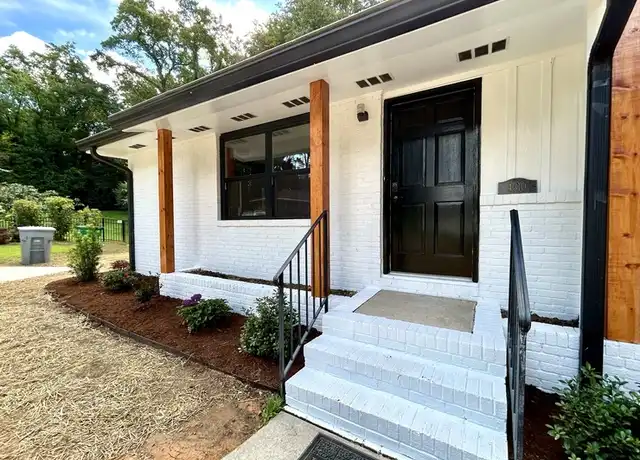 Property at 4310 Woodgreen Ter, Charlotte, NC, 28205, 3 beds, 1.5 baths, [object Object]