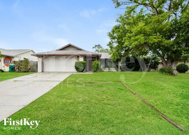 Property at 1900 W Chapel Dr, Deltona, FL, 32738, 3 beds, 2 baths, [object Object]