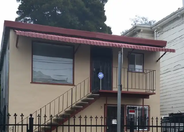 Property at 1518 9th St Unit B, Oakland, CA, 94607, 2 beds, 1 bath, [object Object]