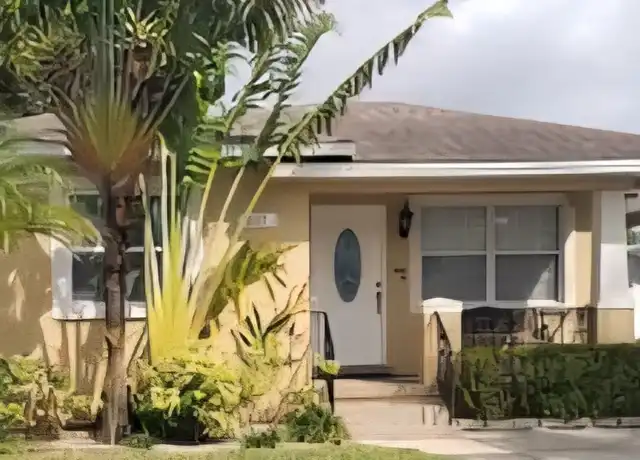 Property at 3117 W Douglas St, Tampa, FL, 33607, 2 beds, 1 bath, [object Object]