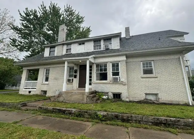 Property at 817 W 5th St Unit 1, Joplin, MO, 64801, 1 bed, 1 bath, [object Object]