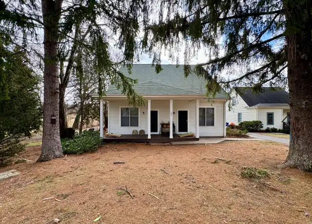 Property at 107 Givens Ln #1, Blacksburg, VA, 24060, 3 beds, 2 baths, [object Object]