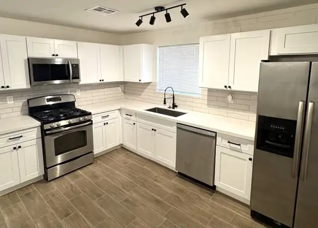 Property at 2732 W Tuckey Ln, Phoenix, AZ, 85017, 3 beds, 2 baths, [object Object]