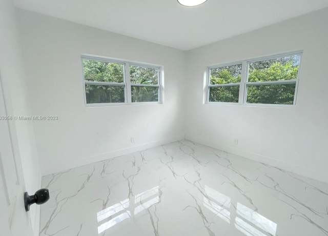 Photo of 709 NW 29th St, Wilton Manors, FL 33311