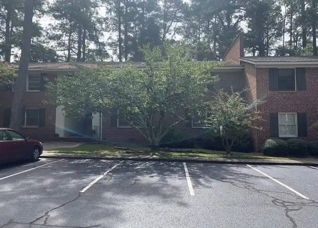 Property at 230 Pinecrest Dr Unit 4, Fayetteville, NC, 28305, 2 beds, 2 baths, [object Object]