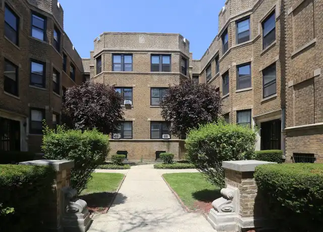 Property at 630 W Stratford Pl Unit 2W, Chicago, IL, 60657, 2 beds, 1 bath, [object Object]