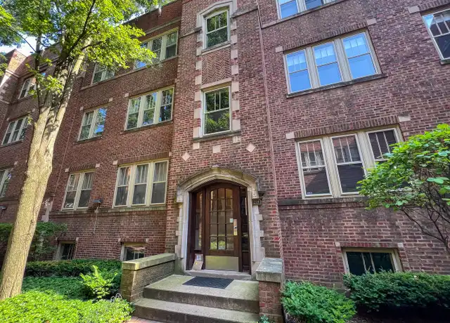 Property at 219 N Oak Park Ave Unit 1W, Oak Park, IL, 60302, 1 bed, 1 bath, [object Object]