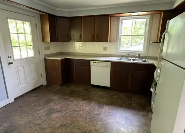 Property at 283 River St Unit 3, Montpelier, VT, 05602, 2 beds, 1 bath, [object Object]