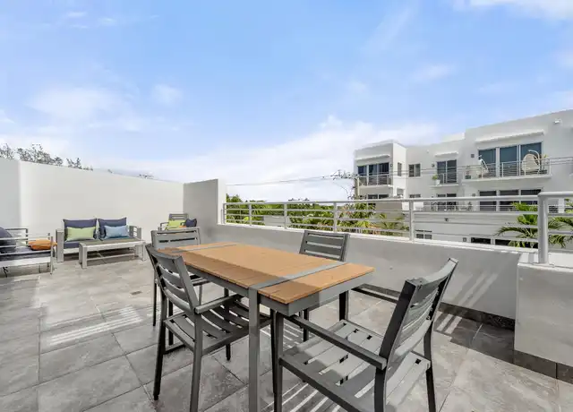 Property at 111 SE 2nd St #302, Delray Beach, FL, 33444, 1 bed, 2 baths, [object Object]