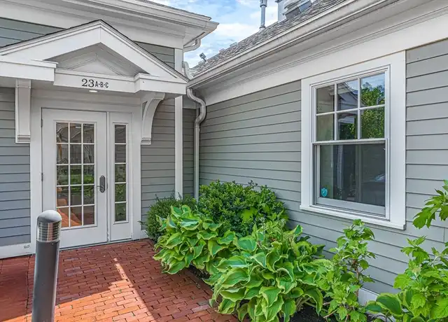 Property at 23 Elmwood Ave Unit C, Winchester, MA, 01890, 2 beds, 2.5 baths, [object Object]