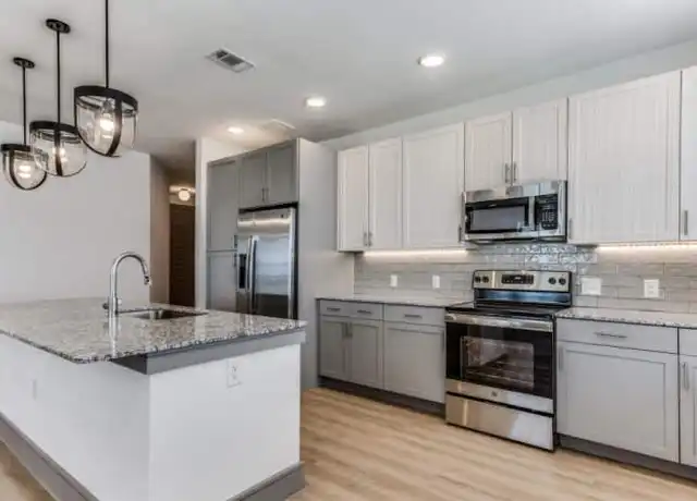 Property at 4323 S Congress Ave Unit 1017, Austin, TX, 78745, 1 bed, 1 bath, [object Object]