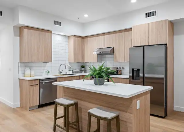 Property at 13857 Leffingwell Rd Unit 103, Whittier, CA, 90604, 2 beds, 2 baths, [object Object]