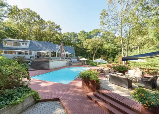 Property at 5 Joshuas Hole Rd, East Hampton, NY, 11937, 4 beds, 5 baths, [object Object]