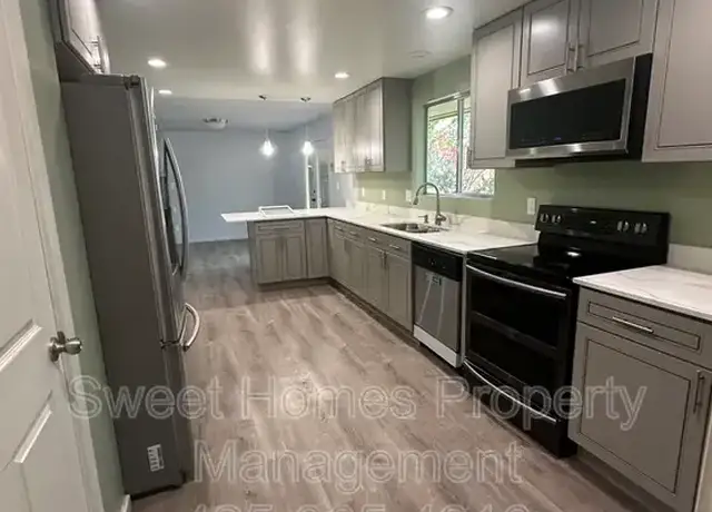 Photo of 21845 SE 272nd St, Maple Valley, WA 98038