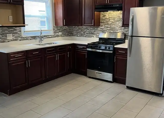 Property at 801 E 89th Pl Unit 2A, Chicago, IL, 60619, 2 beds, 1 bath, [object Object]