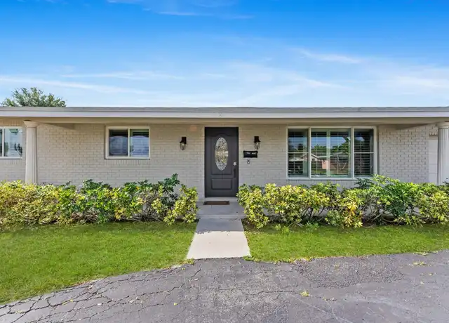Property at 7400 NW 15th St, Plantation, FL, 33313, 4 beds, 2 baths, [object Object]