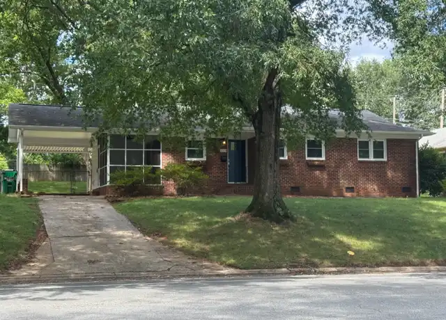 Property at 701 Seneca Pl, Charlotte, NC, 28210, 3 beds, 2 baths, [object Object]