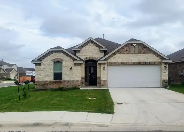 Property at 5802 Musquiz Rdg, Seguin, TX, 78155, 4 beds, 3 baths, [object Object]