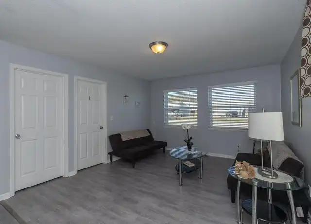 Property at 11023 Askew Ave, Kansas City, MO, 64137, 1 bed, 1 bath, [object Object]