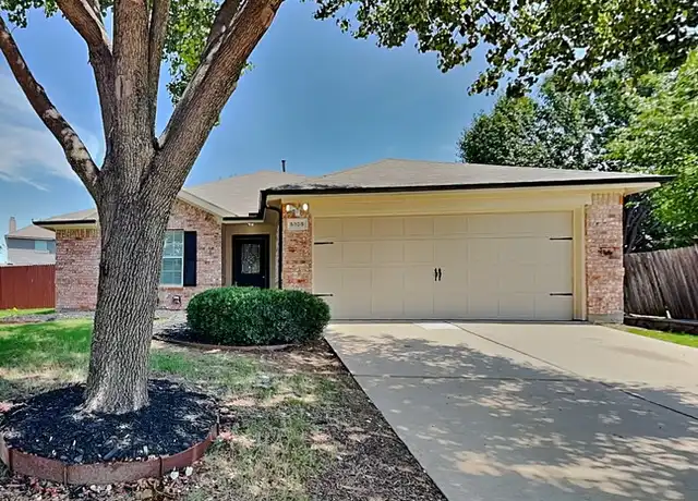 Property at 5105 Persimmon Ct, Fort Worth, TX, 76244, 4 beds, 2 baths, [object Object]