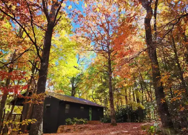 Property at 26 One Bluff Ln, Brevard, NC, 28712, 2 beds, 1 bath, [object Object]