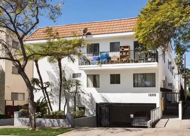 Property at 1009 N Edinburgh Ave Unit 7, West Hollywood, CA, 90046, 1 bed, 1 bath, [object Object]