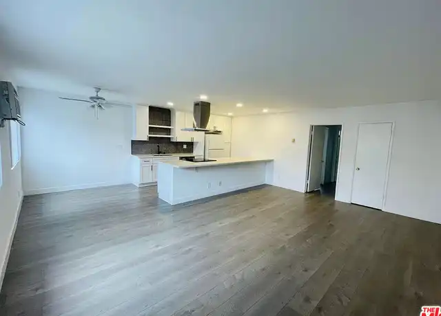 Property at 1009 N Edinburgh Ave Unit 7, West Hollywood, CA, 90046, 1 bed, 1 bath, [object Object]