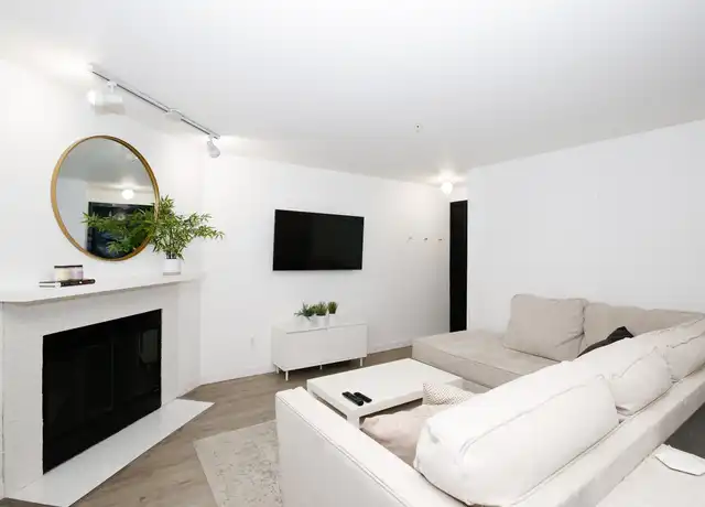 Property at 4200 Smithers Ave S Unit D204, Renton, WA, 98055, 2 beds, 2 baths, [object Object]