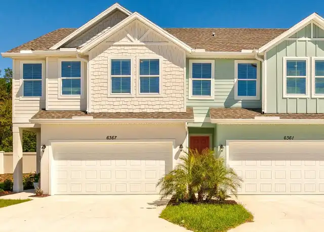 Property at Crescent by ARIUM - 6367 NE 118th Ave, The Villages, FL, 32162, 2-4 beds, 2-2.5 baths, [object Object]