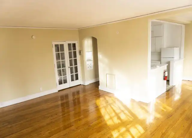 Property at 155 W River St Unit B-1, Wilkes-Barre, PA, 18702, 1 bed, 1 bath, [object Object]